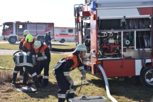 Motor von Flugzeug defekt: Großeinsatz