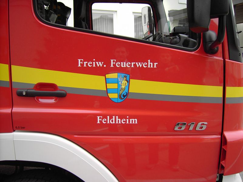 Fraglich brennender PKW auf B16